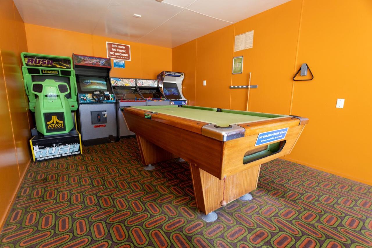Cosy Corner Holiday Park Маунт Маунгануи Екстериор снимка