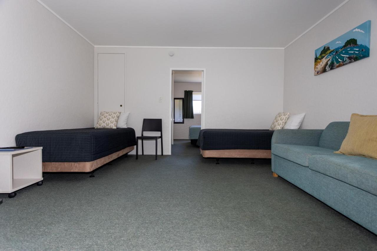 Cosy Corner Holiday Park Маунт Маунгануи Екстериор снимка