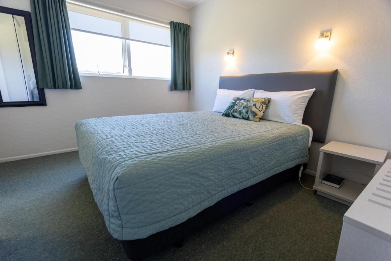 Cosy Corner Holiday Park Маунт Маунгануи Екстериор снимка