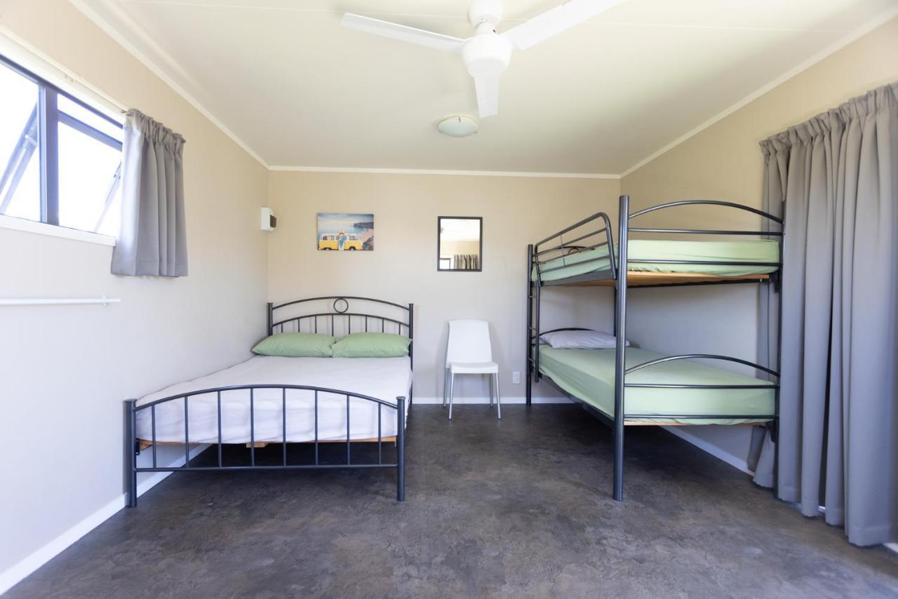 Cosy Corner Holiday Park Маунт Маунгануи Екстериор снимка